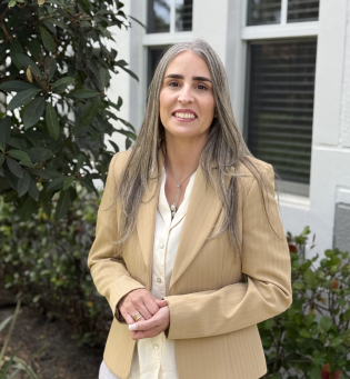 Qualified Supervisor Florida : Dr. Ana M. Lopez